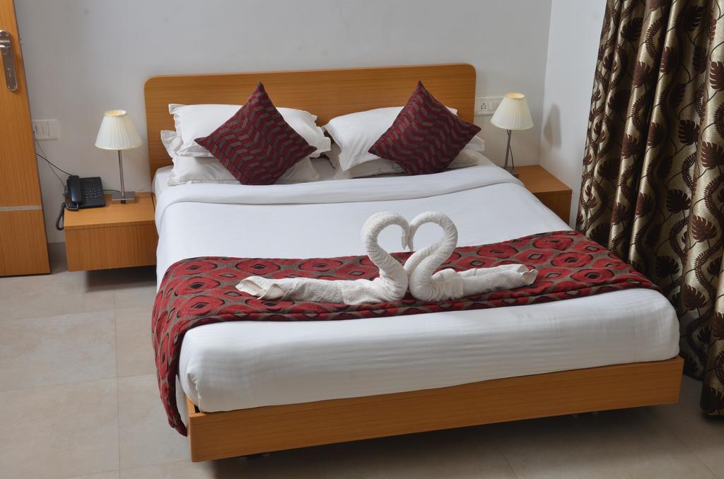 Hotel Sunkissed Plaza Calangute