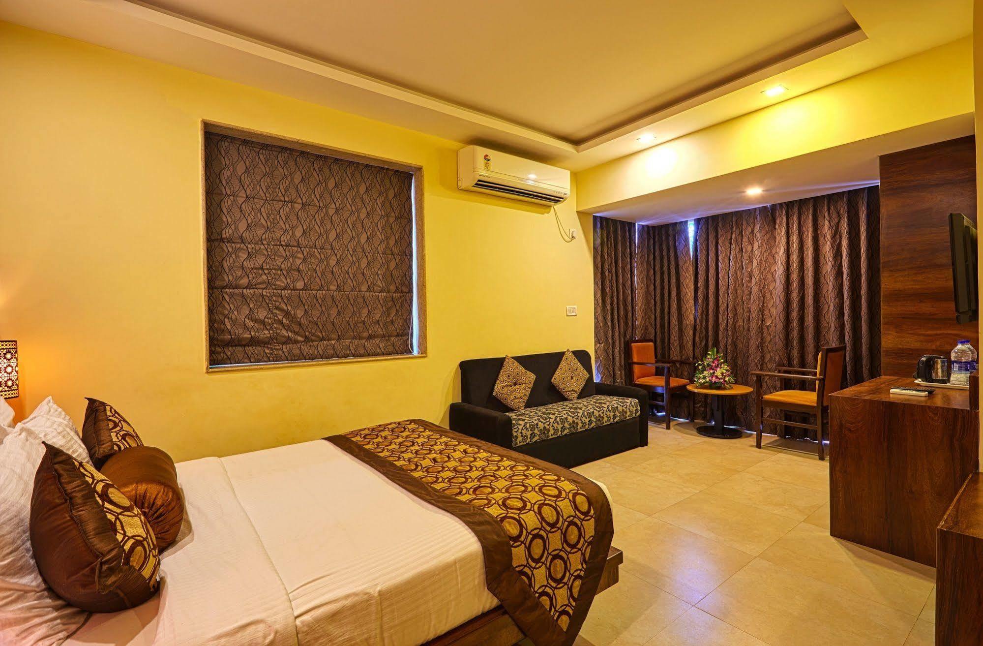 Sunkissed Plaza 3* Calangute